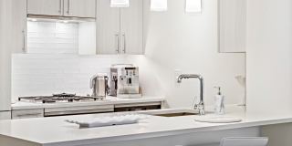 15 Morris Avenue Gallery 10