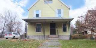 Spacious Corner-Lot Opportunity in Lorain! Gallery 1