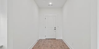 110 N Banner Avenue Gallery 7