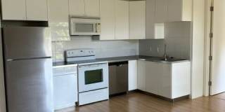 152 Coronado Avenue Gallery 3