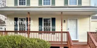 1909 Greenstone Court Gallery 1