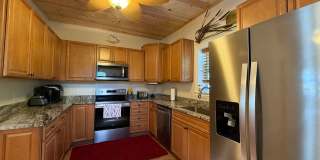 Charming 2 Bedroom Furnished Home on E. Front Street in TC Charming 2 Bedroom Furnished Home on E. Front Street in TC Gallery 3