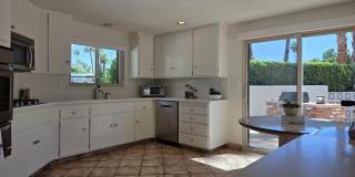 1303 N Rose Avenue Gallery 11