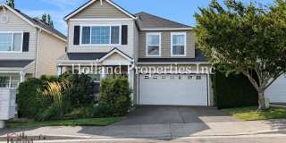Spacious, Modern & Energy-Efficient Portland Home Spacious, Modern & Energy-Efficient Portland Home Gallery 1