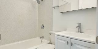 Village Vista Apartments Gallery 23