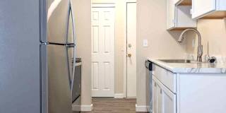 8050 Northeast Central Avenue - 303 8050 Northeast Central Avenue - 303 Gallery 2