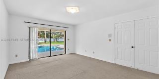 10330 SW 58th Ct Gallery 12