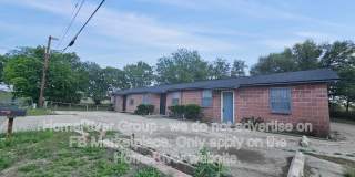 380 Sterling St Gallery 1