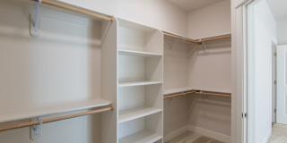 Newer Home for Rent in North Redding CA | $500 Off, Solar, Garage, Near I-5 Gallery 14