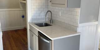 82 Brantwood Road unit: 2 Gallery 4