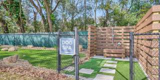 Lakeside Central Apartments Gallery 32