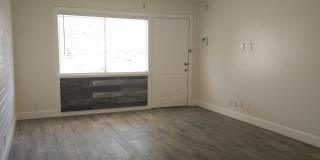 824 East Rose Lane - 4 Gallery 2