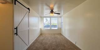 Charming 2 Bedroom, 1 Bathroom Home with Large Fenced Yard + Garage Gallery 16