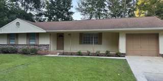Charming Ranch Home in Marietta! Gallery 1