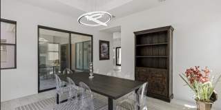 47 Pristine Glen Street Gallery 25