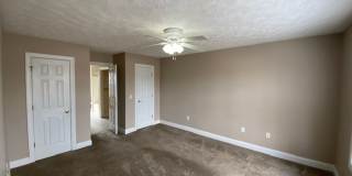 Available Large Townhome in Christiansburg! Gallery 11