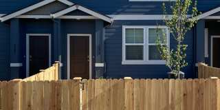 Town Home in NW Redmond's Canyon Ridge Gallery 1