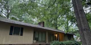 629 Mountain Rd, Apt. B Gallery 1