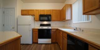 3770 Strawberry Field Grove Unit B Gallery 10