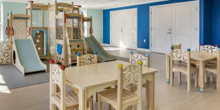 Avalon Cove Gallery 40