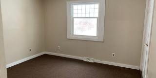 Lovely 3 Bedroom Southside Holland Gallery 4