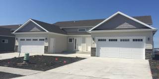 3 Bed 2 Bath Twin Home Gallery 1