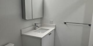 104 Warren St. Gallery 10