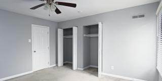 10133 PRINCE Place Gallery 12