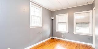 2158 Indiana Avenue Gallery 11