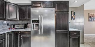 7940 E Camelback Road Gallery 17