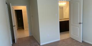 4 BEDROOM, SHORT TERM LEASE AVAILABLE Gallery 22