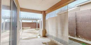 NORTH WEST 3/BD 2/BA 2/CG House Gallery 35