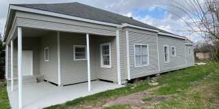 Great 4/2 property with recent updates! Gallery 1