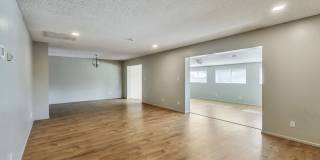 6 Bedroom 3.5 Bathroom Tri-Level Home In Tempe close to ASU Gallery 7
