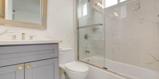 4 Bed / 4 Bath Townhome in Sawtelle Gallery 20