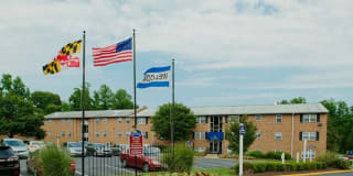 Southgate Apartments and Townhomes Gallery 14