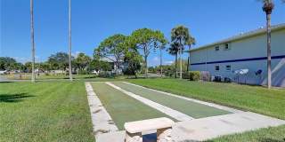1564 SE Royal Green Circle Gallery 33