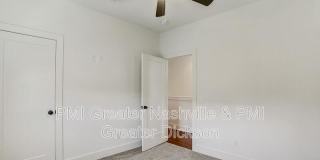 1113 Park St Gallery 24
