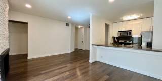 Enjoy one of the most walkable neighborhoods in LA Gallery 5