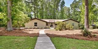 213 Oakmount Drive 213 Oakmount Drive Gallery 1