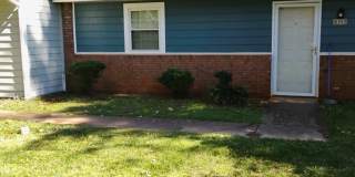 Clean 2BR/2BA Townhome in Garner Near White Oak & I-40 Gallery 1