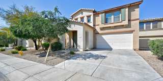 BEAUTIFUL 3 BEDROOM PLUS HUGE LOFT  for RENT Gallery 1