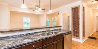 211 N Madison - 4Bed/2Bath - New Remodeled! Gallery 10