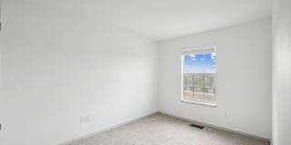 The Meridian Apartments Gallery 5