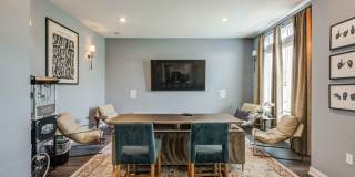 The Stratton Gallery 8