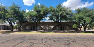 2910 West Michigan Avenue 2910 West Michigan Avenue Gallery 1