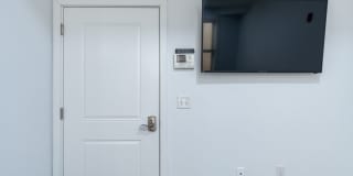 Temple Apartments Gallery 110