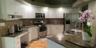 507 Arlington Avenue East Gallery 7