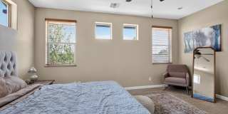 Gorgeous townhome near NAU Gallery 17