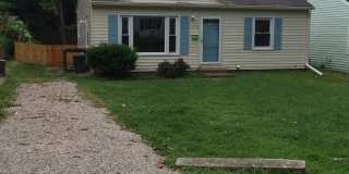 1028 East Maxwell Lane Gallery 1